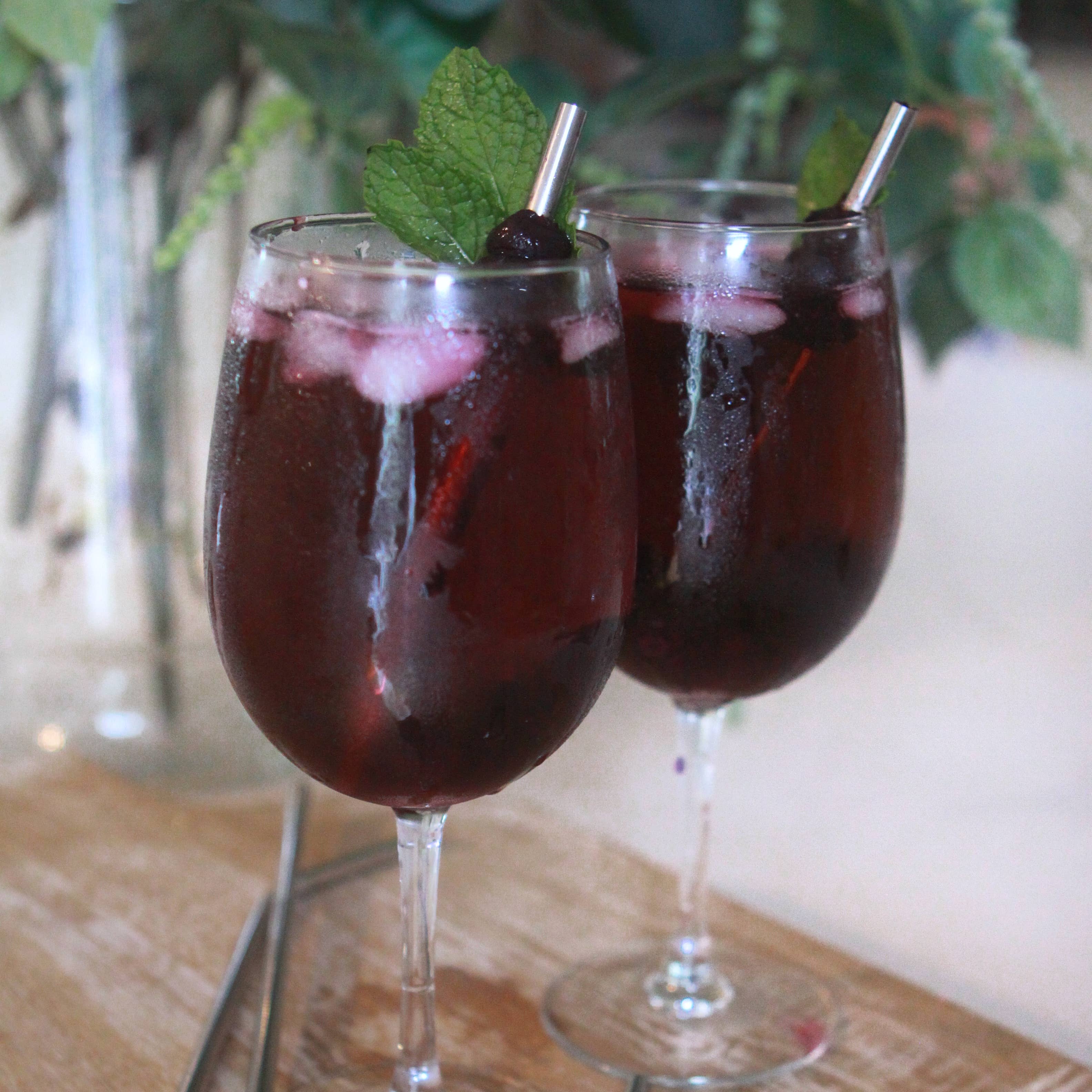 Rainbow Cocktail Metal Straw Set