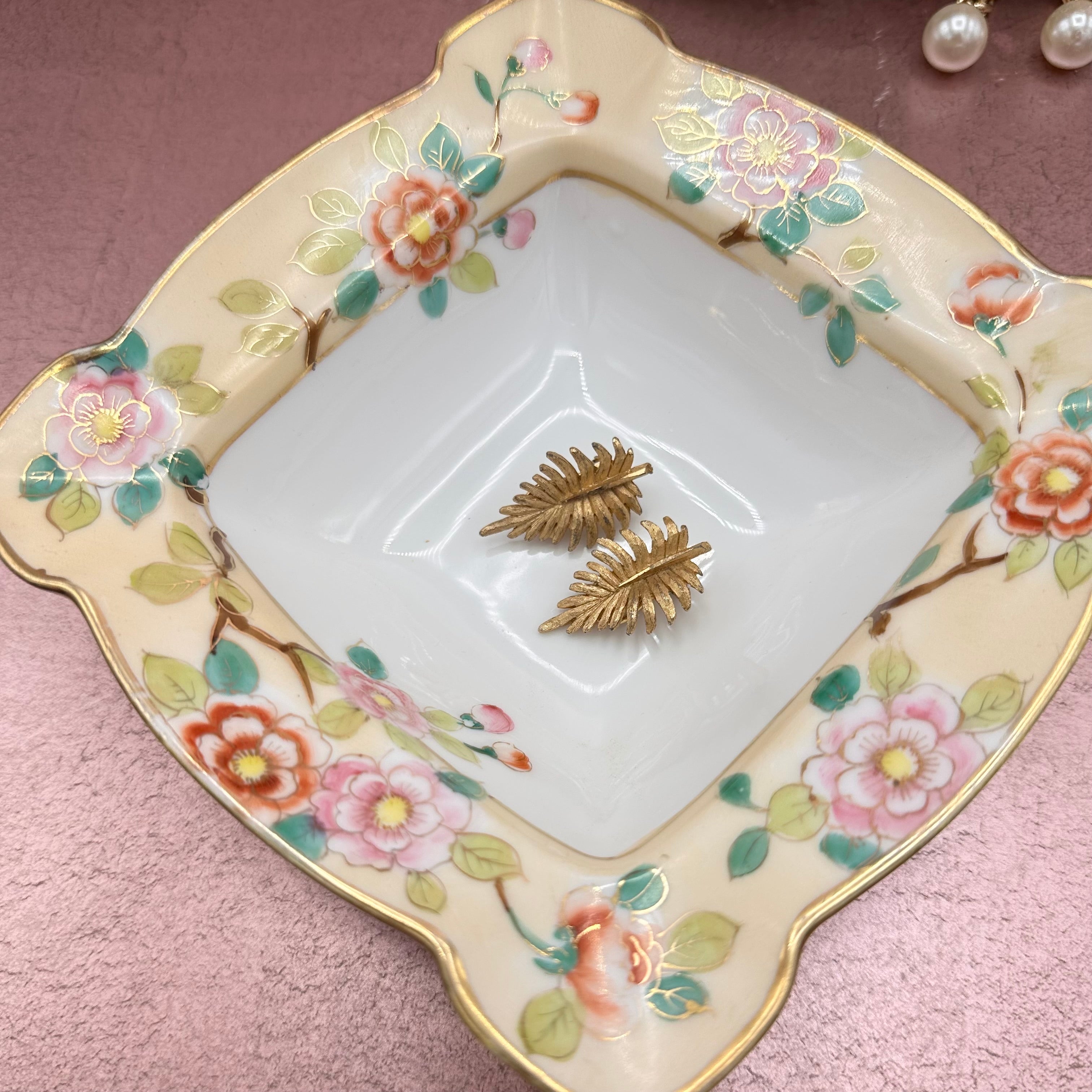 Vintage Nippon Square Bowl w/ Hand Painted Flowers