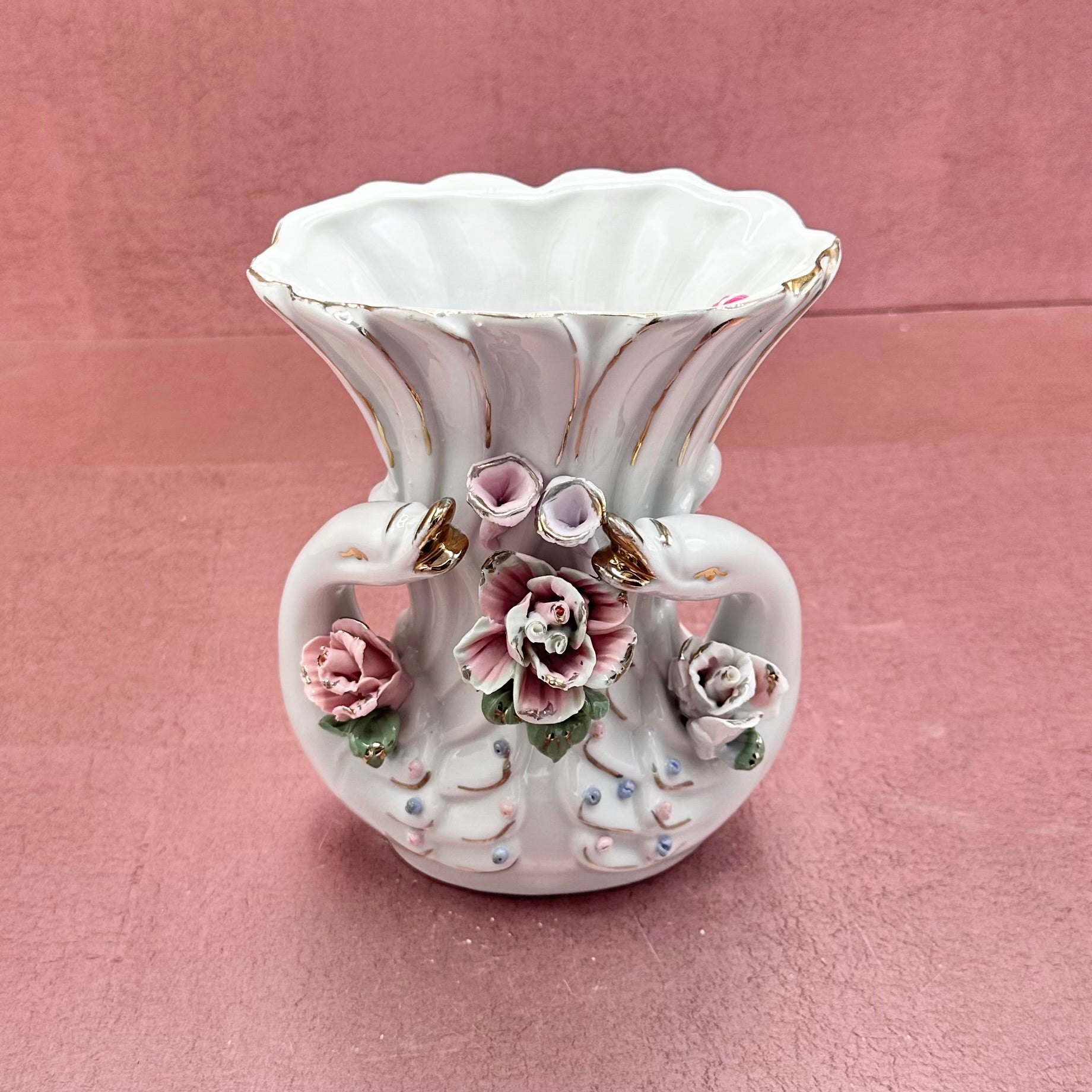 Vintage Two Swan Vase