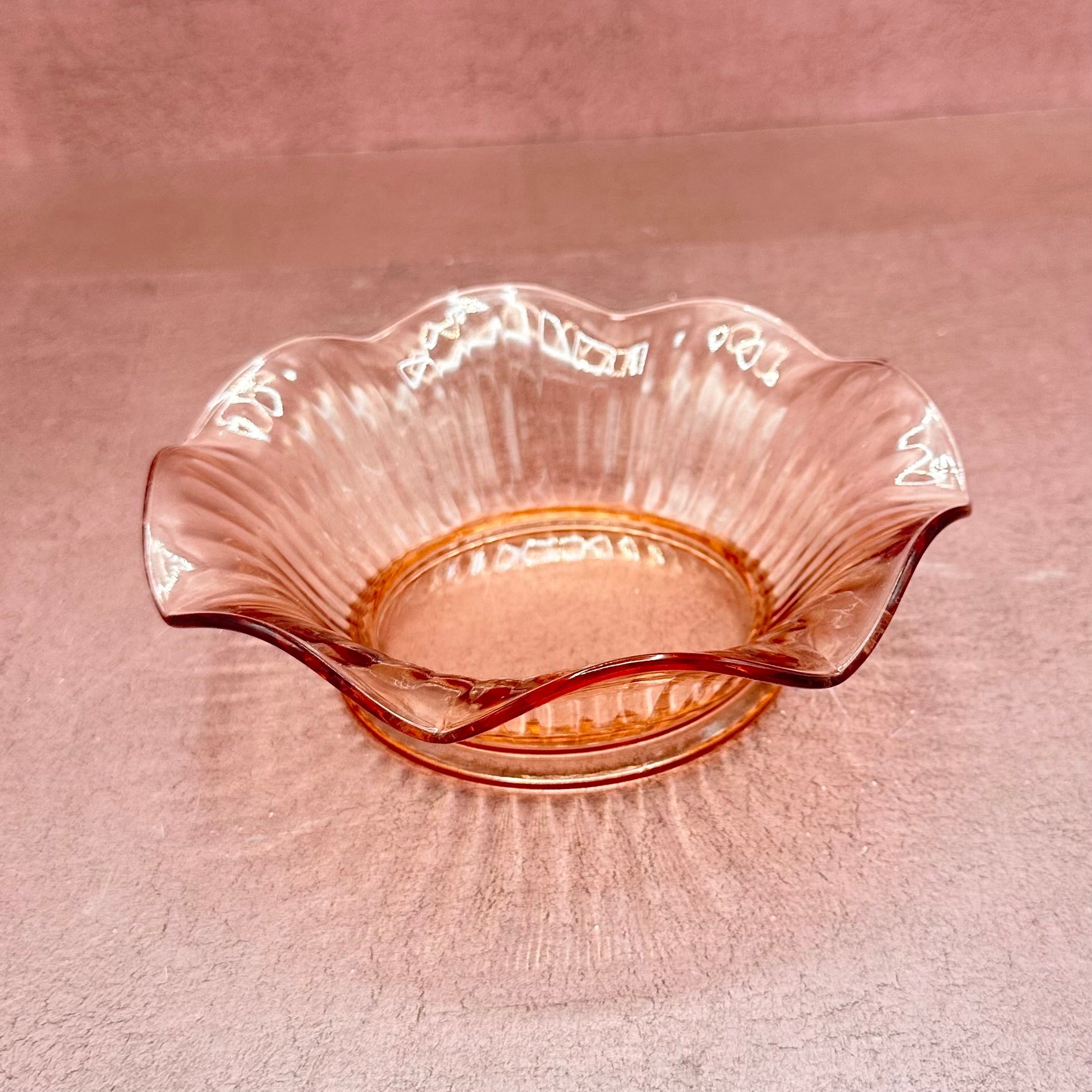 Vintage Pink Ribbed Ruffle Bowl